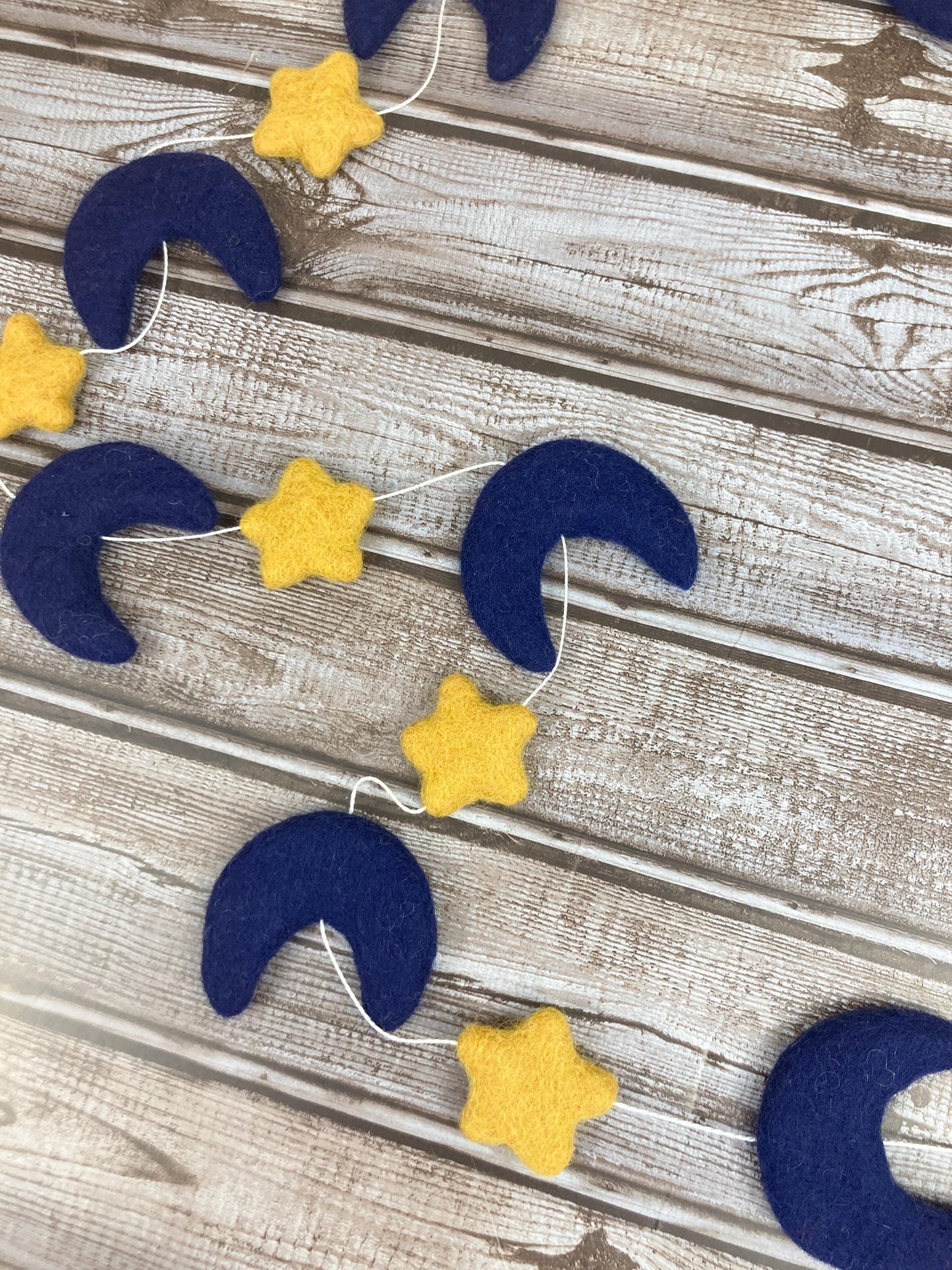 Felt Halloween Star and Moon Garland